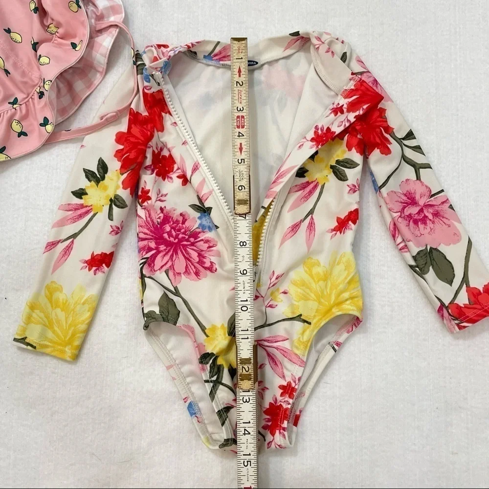 Floral long sleeve rash guard pool beach 18/24 months, zip front, reversible hat